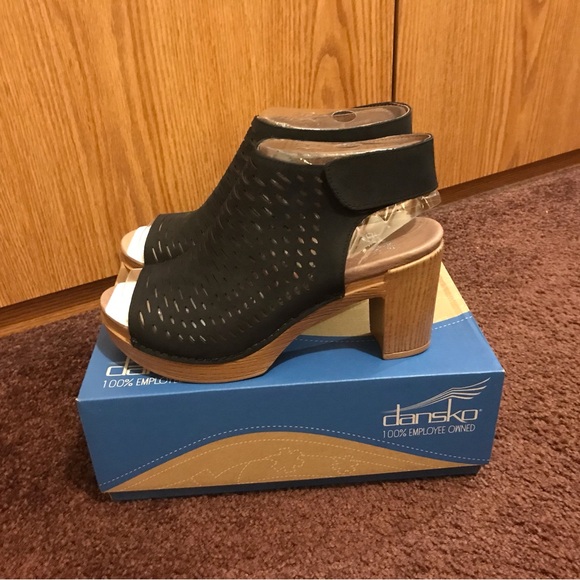 Dansko Danae Sandals - Picture 2 of 7